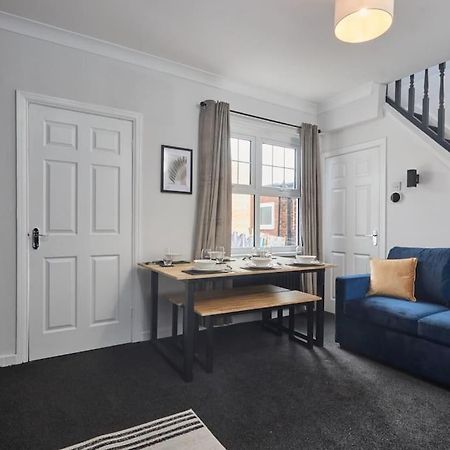 Cosy 3-Bedroom House In Seaham - Street Parking Zewnętrze zdjęcie