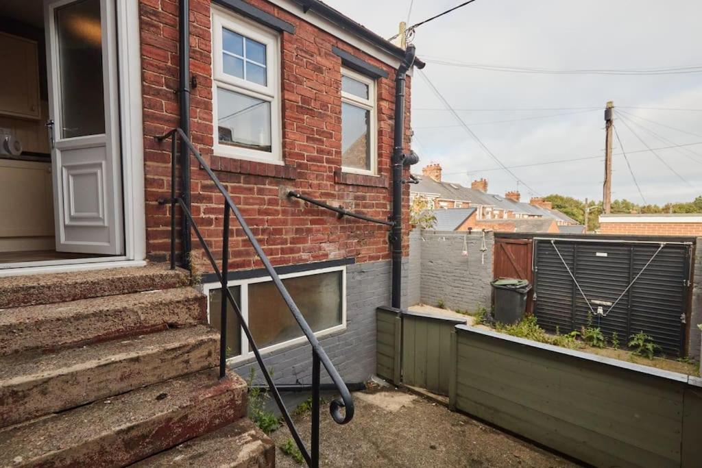 Cosy 3-Bedroom House In Seaham - Street Parking Zewnętrze zdjęcie